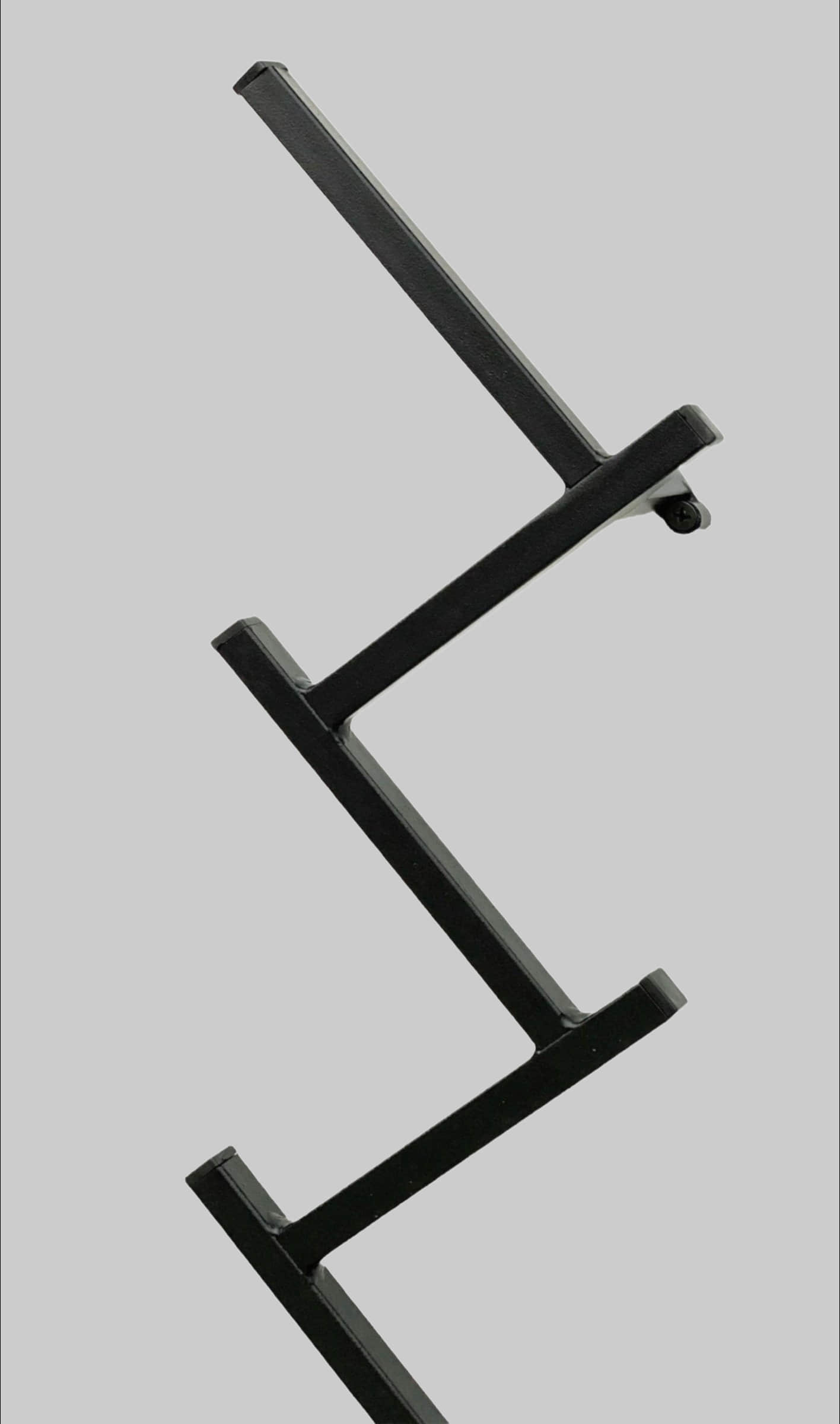 DanDiBo Metall Tassenhalter Wandregal mit 10 Haken (80 cm, Schwarz) – Stabiles Tassenregal für Küche, Bierkrüge & Weinflaschen DanDiBo Aufbewahrung