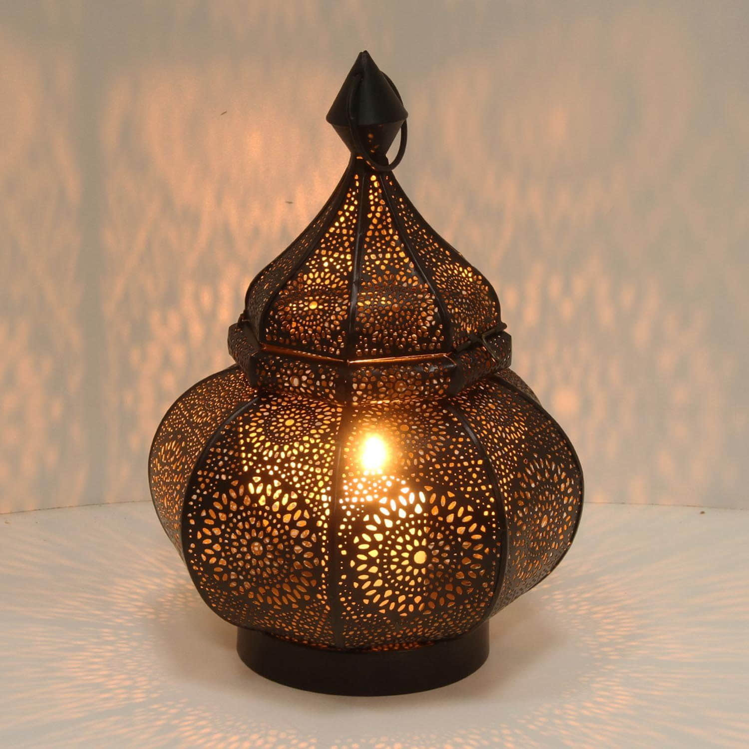 Casa Moro Orientalische Laterne Abir 30cm - Handgefertigtes Ramadan Windlicht aus Metall | Schwarz-Gold | Für Innen & Außen | Hängend/Stehend | Marokkanische Tischlaterne LN2040 Casa Moro Dekoration