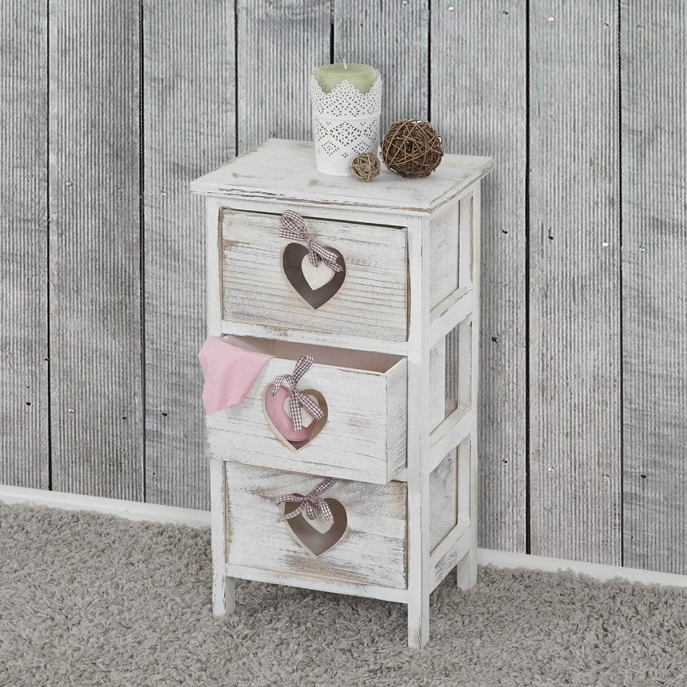 MCW Kommode Sues-3 | Shabby-Look Kommode mit 3 Schubladen & Herzornamenten | 55x29x25cm | Massivholz Vintage Design weiß MCW Kommoden & Sideboards