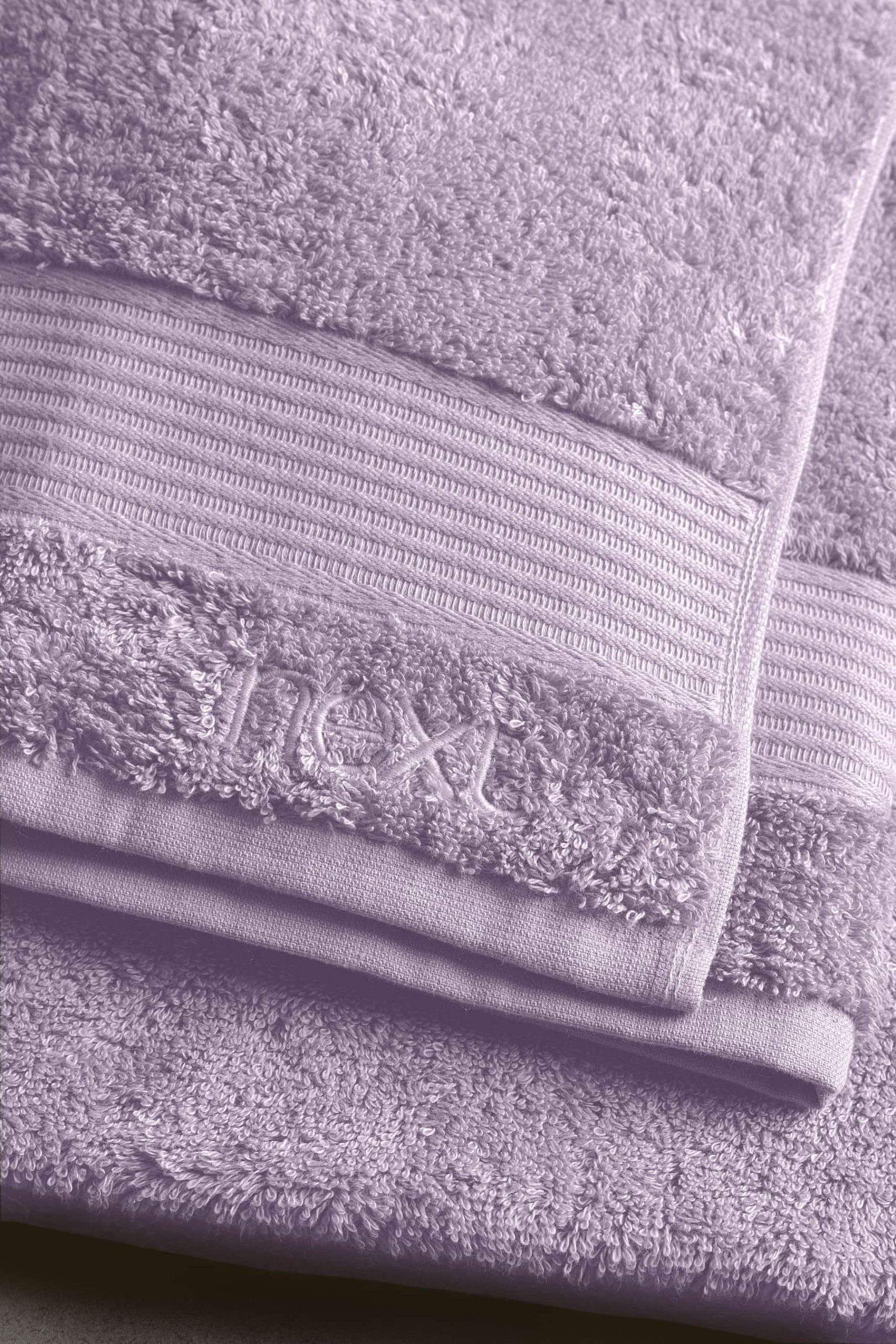 Next Premium Egyptian Cotton Bath Towel - 600 GSM Ultra Soft Handtuch (1-Piece) | Luxury Spa Quality | OEKO-TEX Certified Purple Lilac Handtücher Next