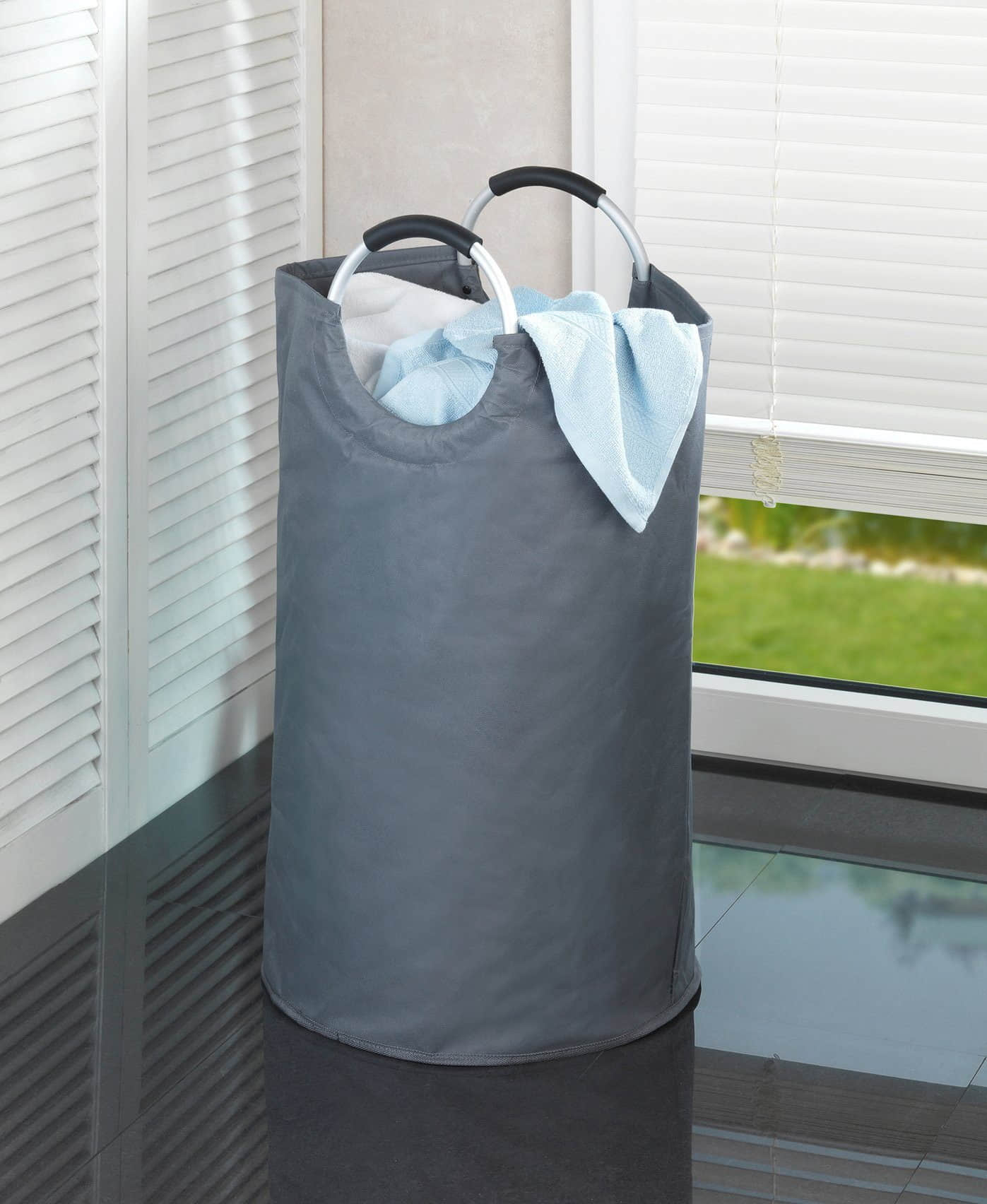 WENKO Bad & Sanitär WENKO Wäschesammler Jumbo (69 Liter) – XL Wäschesack mit Soft-Grip Griff, Ø 38 x 72 cm – Modischer Aufbewahrungskorb für Schmutzwäsche & Pfandflaschen anthrazit